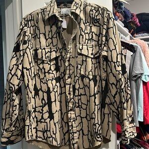 Men’s vintage hunting button-up, size large, VGUC